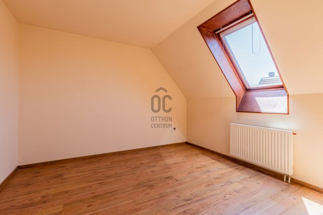 Eladó családi ház, Gyöngyösön 64.9 M Ft, 3 szobás