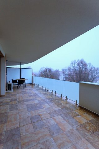 Eladó téglalakás, Szegeden 77 M Ft, 2 szobás