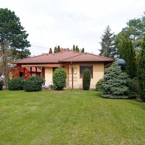 Eladó családi ház, Zamárdiban 134.9 M Ft, 4 szobás