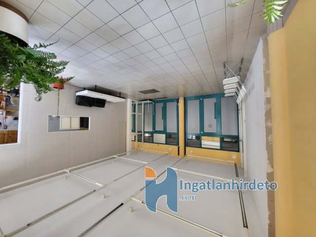 Eladó üzlethelyiség, Zalaegerszegen 34.5 M Ft