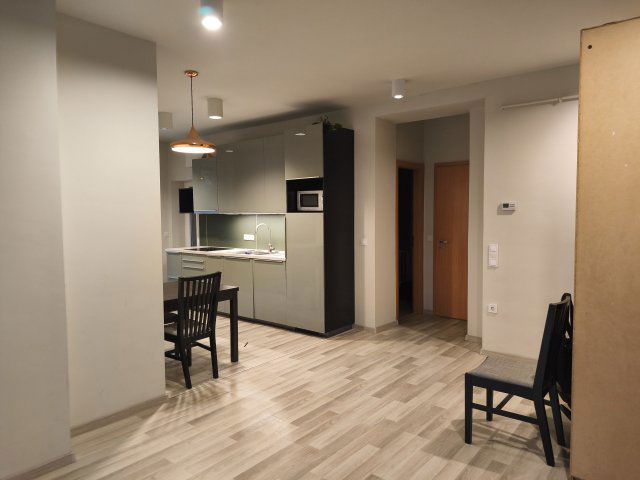 Kiadó téglalakás, albérlet, XI. kerületben, Somlói úton