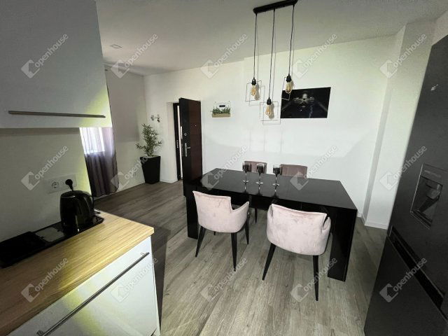 Eladó téglalakás, Fertőszentmiklóson 79.9 M Ft, 3 szobás