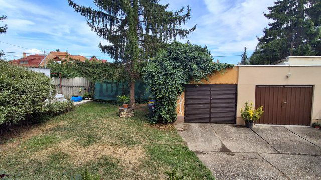 Eladó téglalakás, Gyöngyösön 48.8 M Ft, 3 szobás