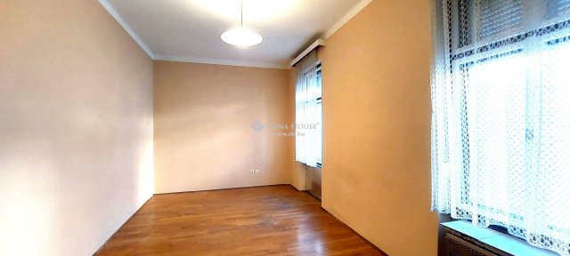 Eladó téglalakás, Szombathelyen, Kőszegi utcában 42.8 M Ft