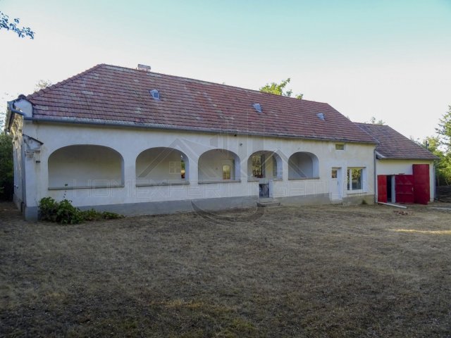 Eladó családi ház, Vanyolán 33 M Ft, 3 szobás