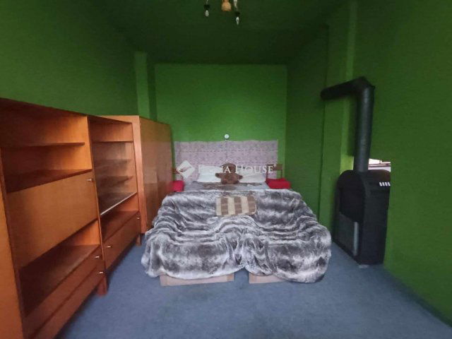 Eladó családi ház, Bábolnán 14 M Ft, 3 szobás