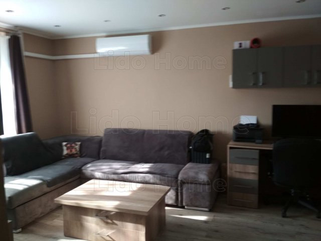 Eladó téglalakás, Székesfehérvárott 78 M Ft, 2 szobás