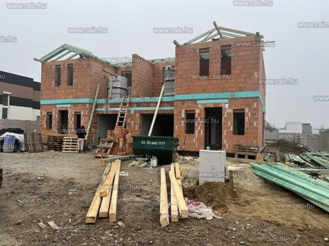 Eladó ikerház, Budapesten, XVIII. kerületben 145 M Ft, 5 szobás