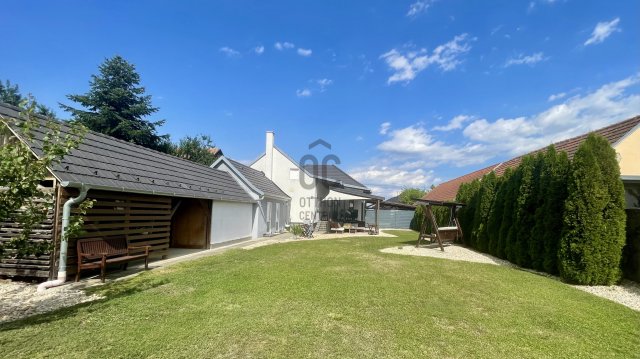 Eladó családi ház, Jákon 82.9 M Ft, 3 szobás
