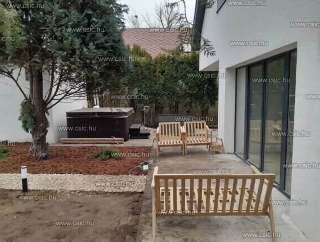 Eladó családi ház, Budapesten, III. kerületben 299 M Ft