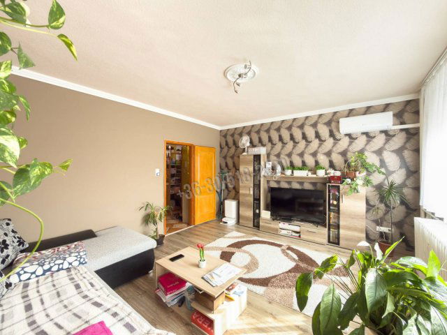 Eladó téglalakás, Nagyorosziban 34 M Ft, 3 szobás