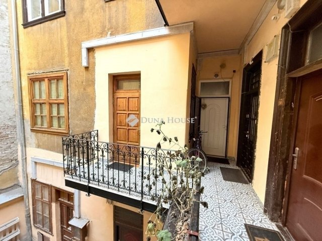 Eladó téglalakás, Budapesten, XIII. kerületben 64.9 M Ft