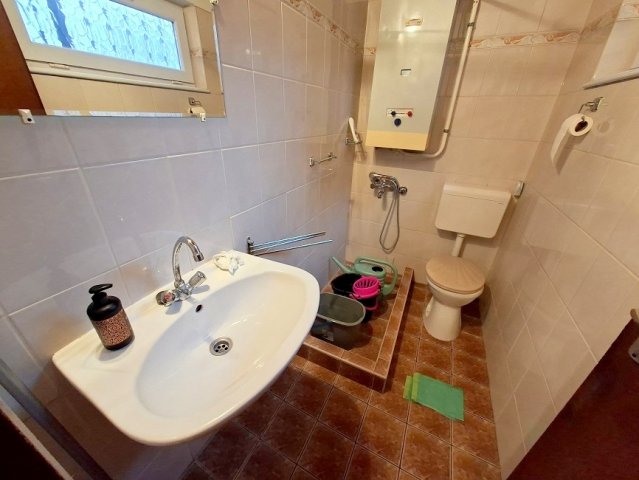 Eladó családi ház, Diósdon 65 M Ft, 3 szobás