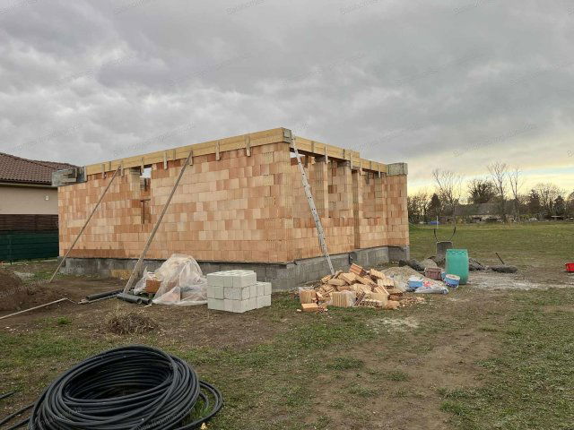 Eladó családi ház, Siófokon 72 M Ft, 3 szobás