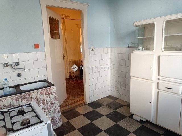 Eladó ikerház, Budapesten, XIV. kerületben 125 M Ft, 3 szobás