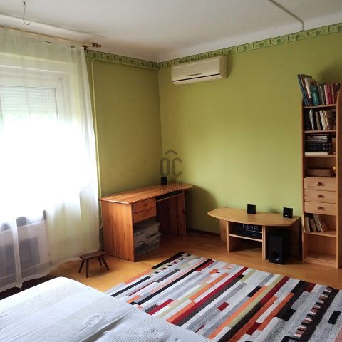 Eladó téglalakás, Szigetszentmiklóson 44.5 M Ft, 1 szobás