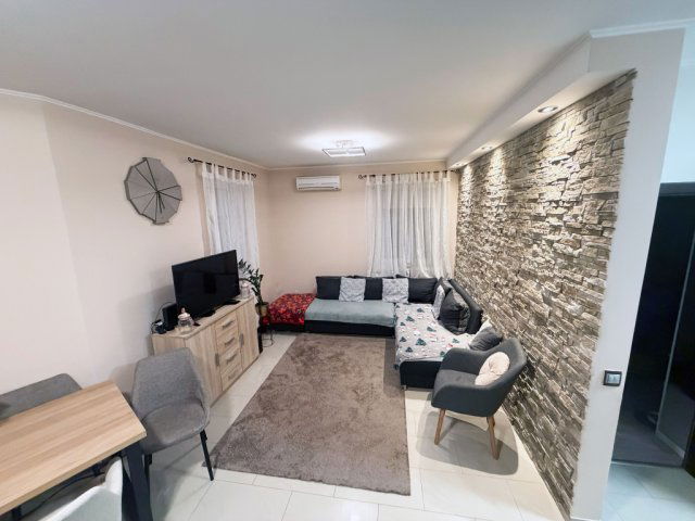 Eladó téglalakás, Kistarcsán 81.59 M Ft, 2 szobás