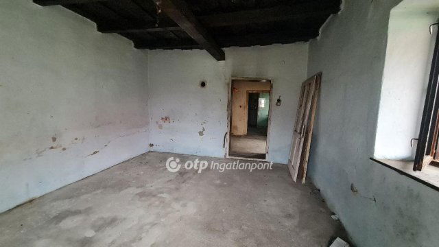 Eladó családi ház, Dunapatajon 7.5 M Ft, 2 szobás