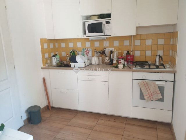 Eladó családi ház, Balatonszárszón 98 M Ft, 6 szobás