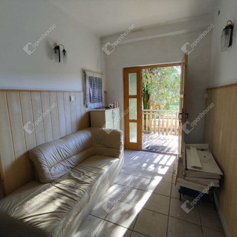 Eladó családi ház, Takácsin 31.9 M Ft, 3 szobás