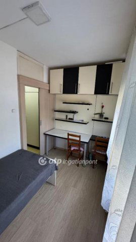 Eladó panellakás, Budapesten, XV. kerületben 49.9 M Ft