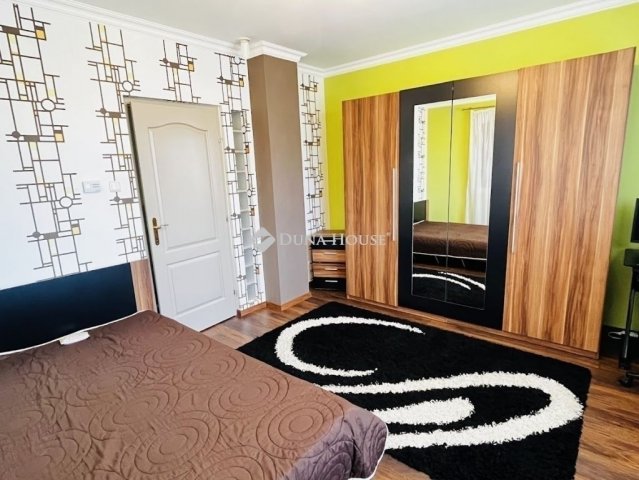 Eladó családi ház, Tápiószecsőn 118.5 M Ft, 3 szobás