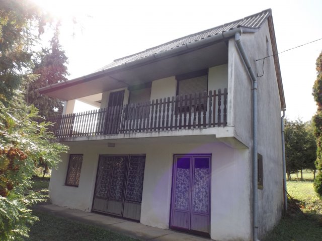 Eladó családi ház, Zalakaroson 30 M Ft, 3 szobás