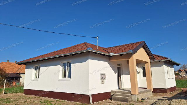 Eladó családi ház, Nagykátán 106 M Ft, 4 szobás