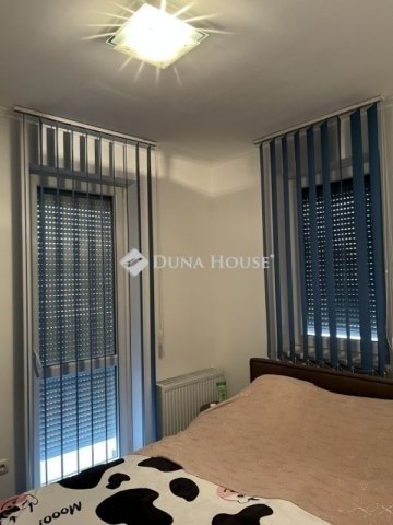 Eladó családi ház, Budapesten, XVIII. kerületben 120 M Ft
