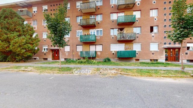 Eladó téglalakás, Miskolcon 23.5 M Ft, 2 szobás