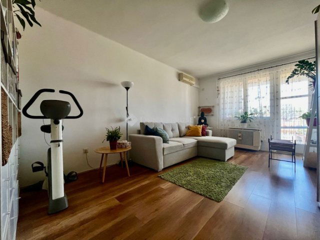 Eladó téglalakás, Bonyhádon 32 M Ft, 2 szobás