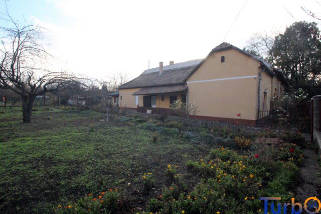 Eladó telek, Budapesten, XVI. kerületben 88.9 M Ft