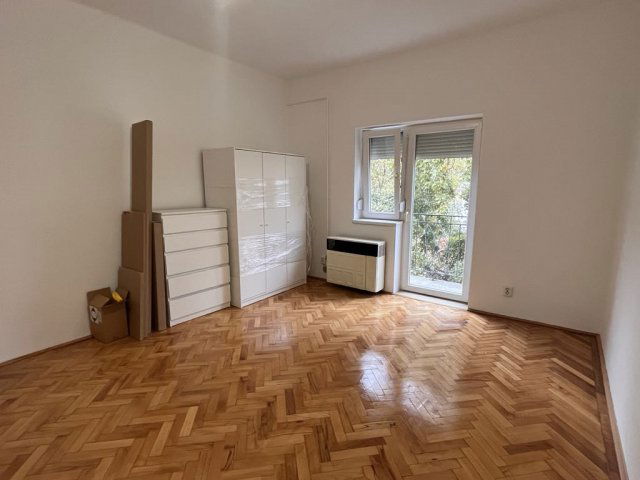 Kiadó téglalakás, albérlet, Székesfehérvárott, Prohászka Ottokár úton
