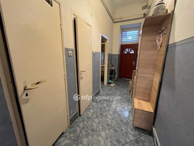 Eladó téglalakás, Budapesten, V. kerületben 110 M Ft, 2 szobás