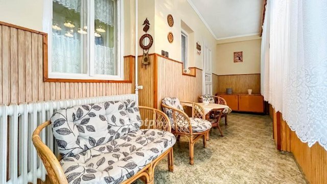 Eladó családi ház, Rábatamásin 47.99 M Ft, 3 szobás