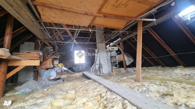 Eladó családi ház, Budaörsön 168 M Ft, 3 szobás