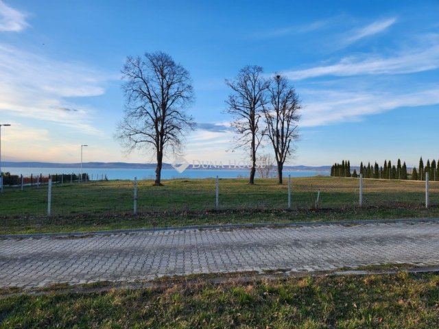 Eladó telek, Balatonszárszón 89 M Ft / költözzbe.hu