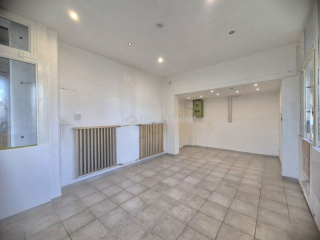 Eladó üzlethelyiség, Budapesten, III. kerületben 26.5 M Ft