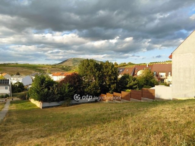 Eladó telek, Egerben 65 M Ft / költözzbe.hu