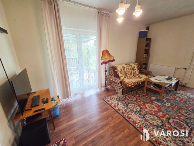 Eladó családi ház, Szigethalmon 59.99 M Ft, 3 szobás