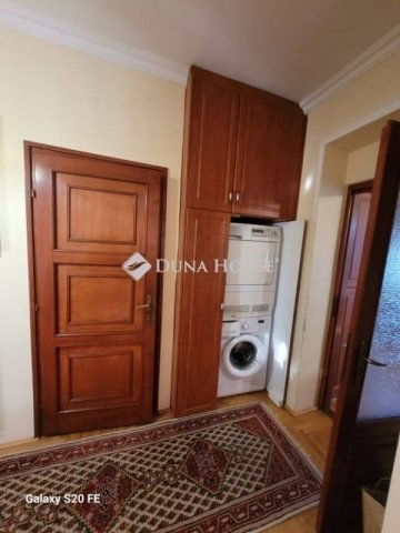 Eladó családi ház, Vecsésen 165 M Ft, 5 szobás