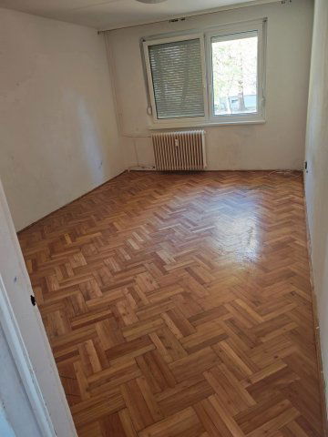 Eladó panellakás, Nyíregyházán 30.9 M Ft, 2 szobás