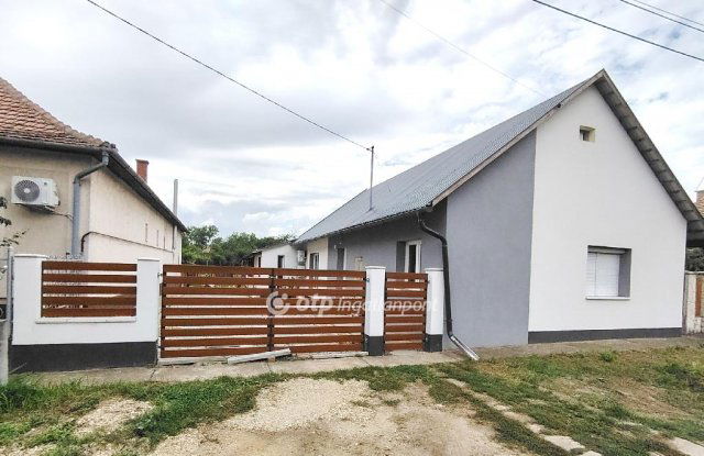 Eladó családi ház, Tiszafüreden 55 M Ft, 2+1 szobás