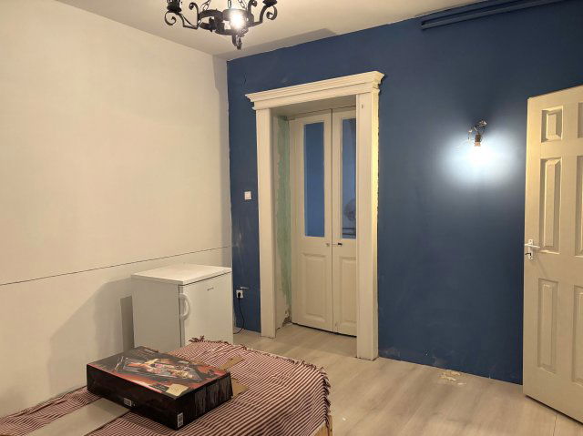 Eladó családi ház, Pomázon 66 M Ft, 4 szobás