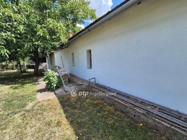 Eladó mezogazdasagi ingatlan, Szentesen 26.8 M Ft, 3+1 szobás