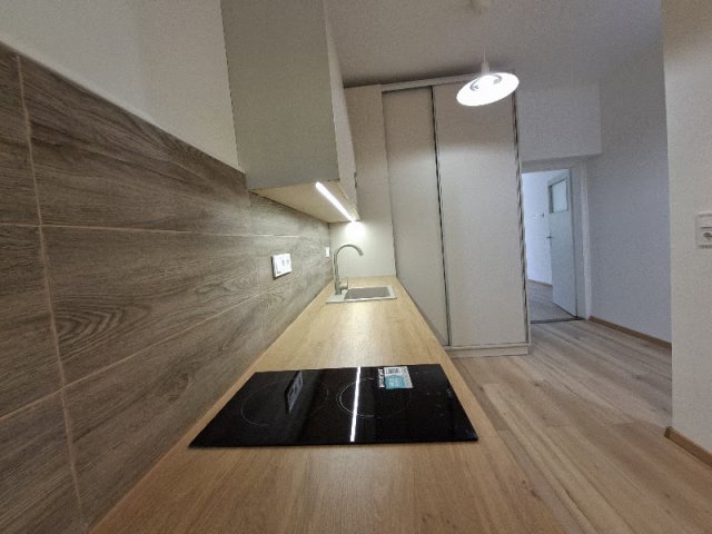 Eladó téglalakás, Budapesten, XI. kerületben 57.5 M Ft, 1 szobás