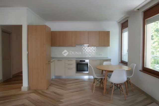 Eladó téglalakás, Budapesten, II. kerületben 198.9 M Ft