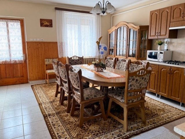 Eladó családi ház, Nagykőrösön 63 M Ft, 2 szobás