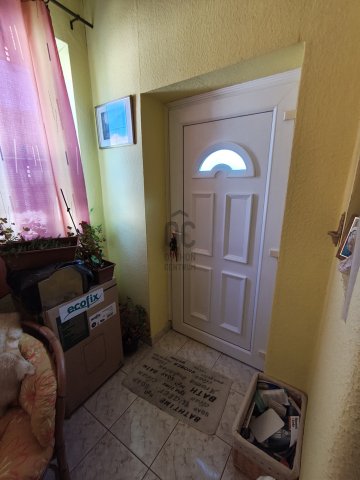 Eladó családi ház, Zalakaroson 94.99 M Ft, 5 szobás