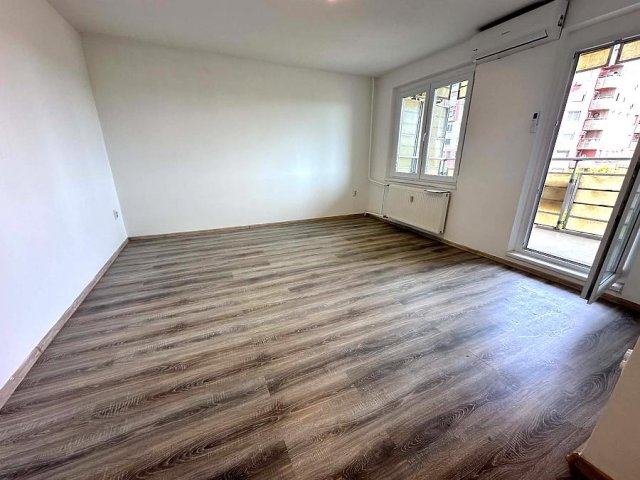 Eladó panellakás, Budapesten, IV. kerületben 85.9 M Ft